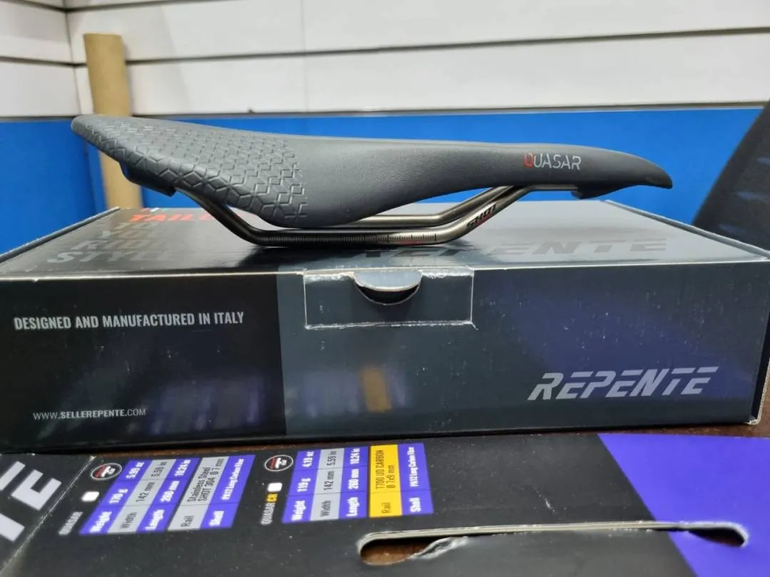 Repente Quasar Carbon Saddle (142mm) Brand New !!!