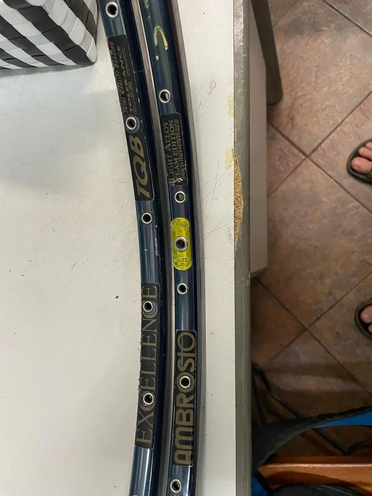 Vintage 700c Ambrosio Excellence tubular