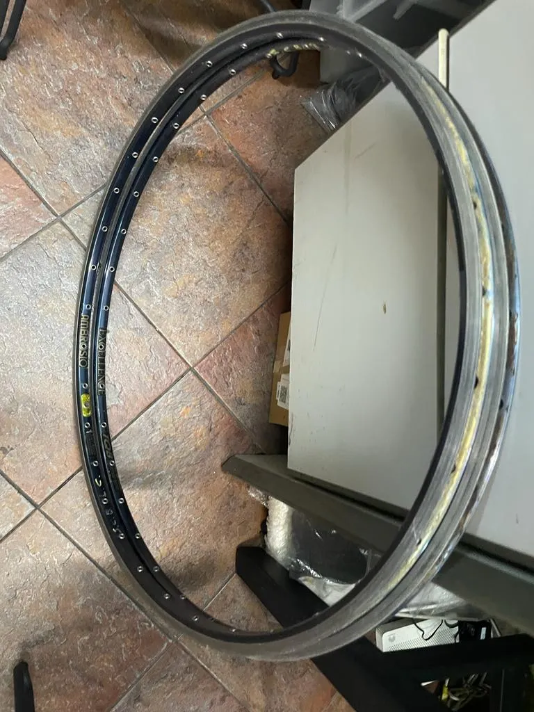 Vintage 700c Ambrosio Excellence tubular