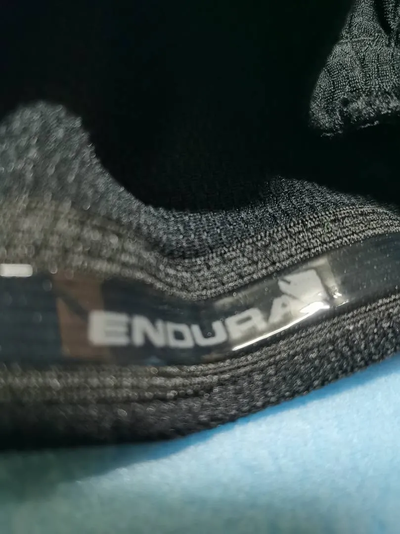 Endura Humvee  Riding Short With Inner Padding New