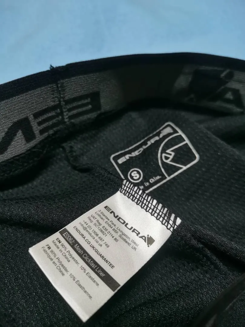Endura Humvee  Riding Short With Inner Padding New