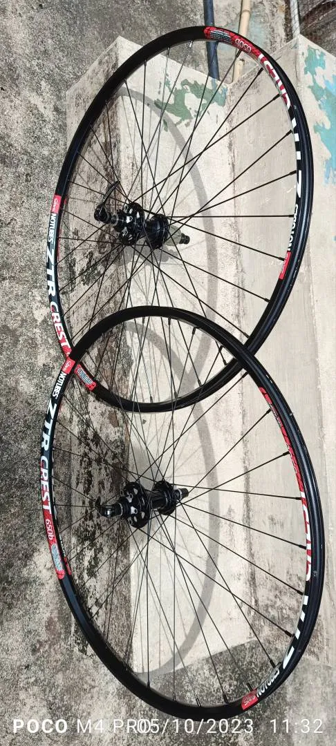 2ndhd 27.5 MTB Wheelset. ZTR Crest + Novatec D771 Hubset