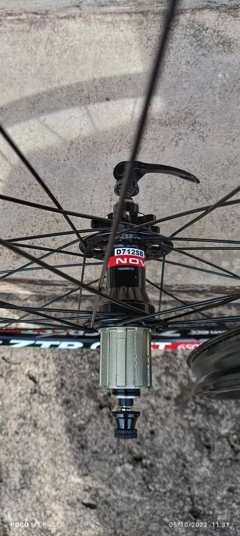 2ndhd 27.5 MTB Wheelset. ZTR Crest + Novatec D771 Hubset