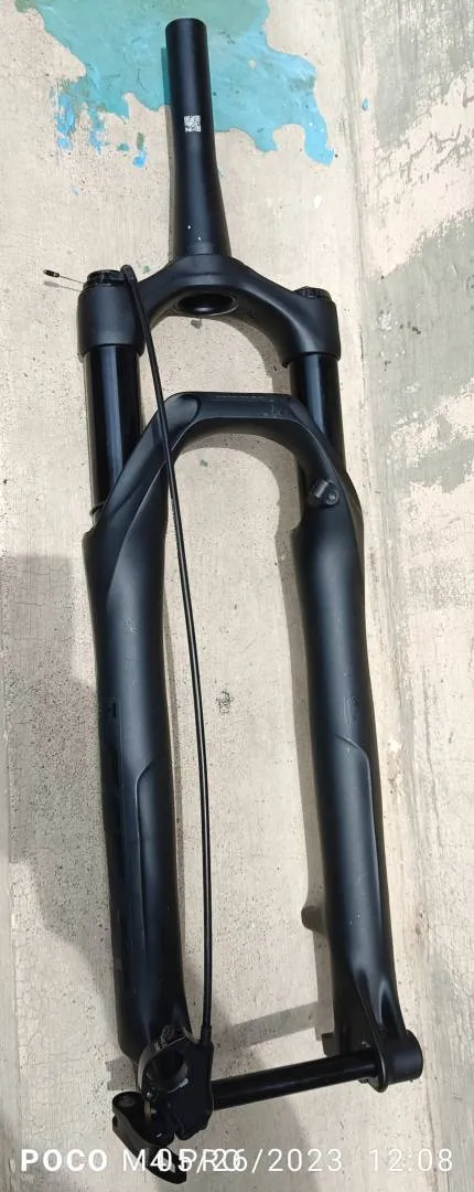 27.5 Giant Crest 34 fork,120mm travel, Boost@15x110mm, Tapered