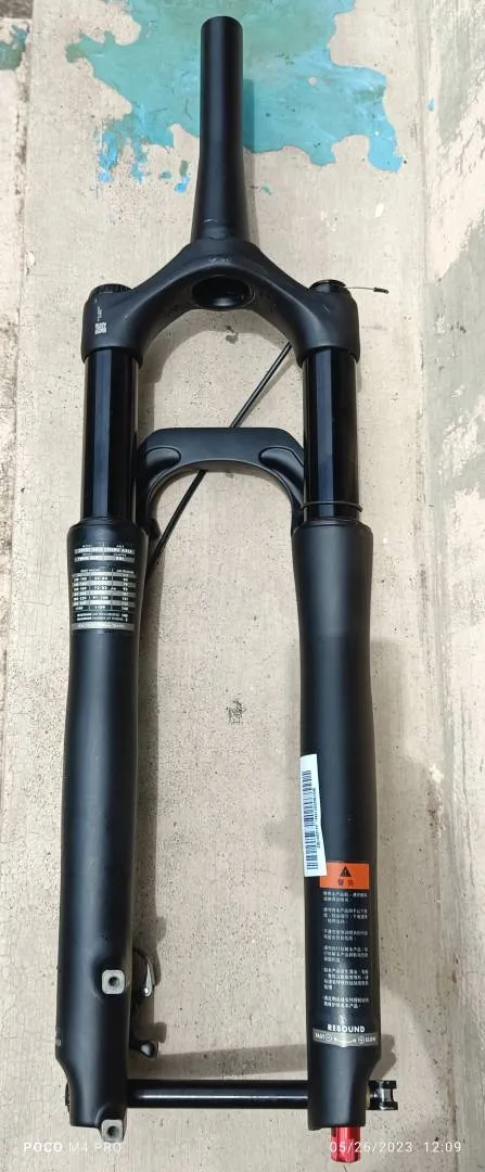 27.5 Giant Crest 34 fork,120mm travel, Boost@15x110mm, Tapered