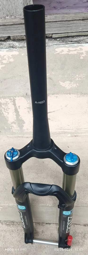 FOX fork 32 Float Evolution CTD 27.5, 100mm Thru Axel, Non Boost