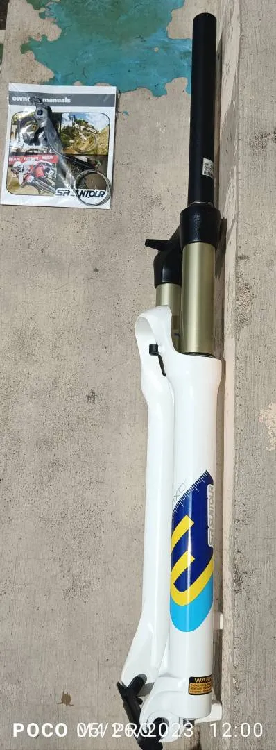 New Genuine SR Suntour Epixon 27.5 100mm, Remote, Non Tapered &amp; QR MTB Fork