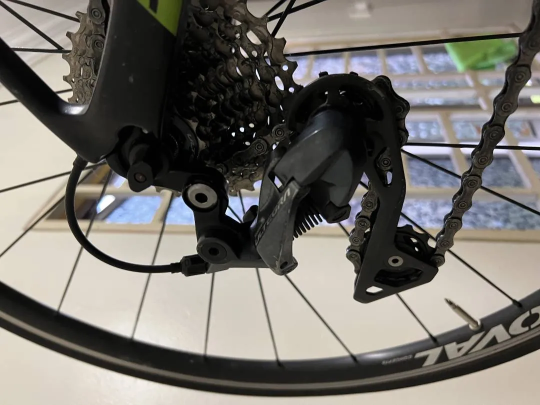 Fuji Carbon Road Bike