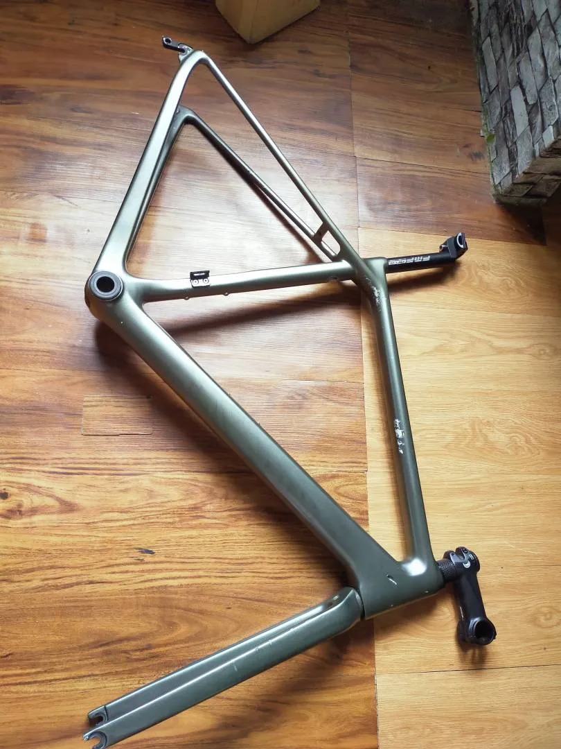frame carbon