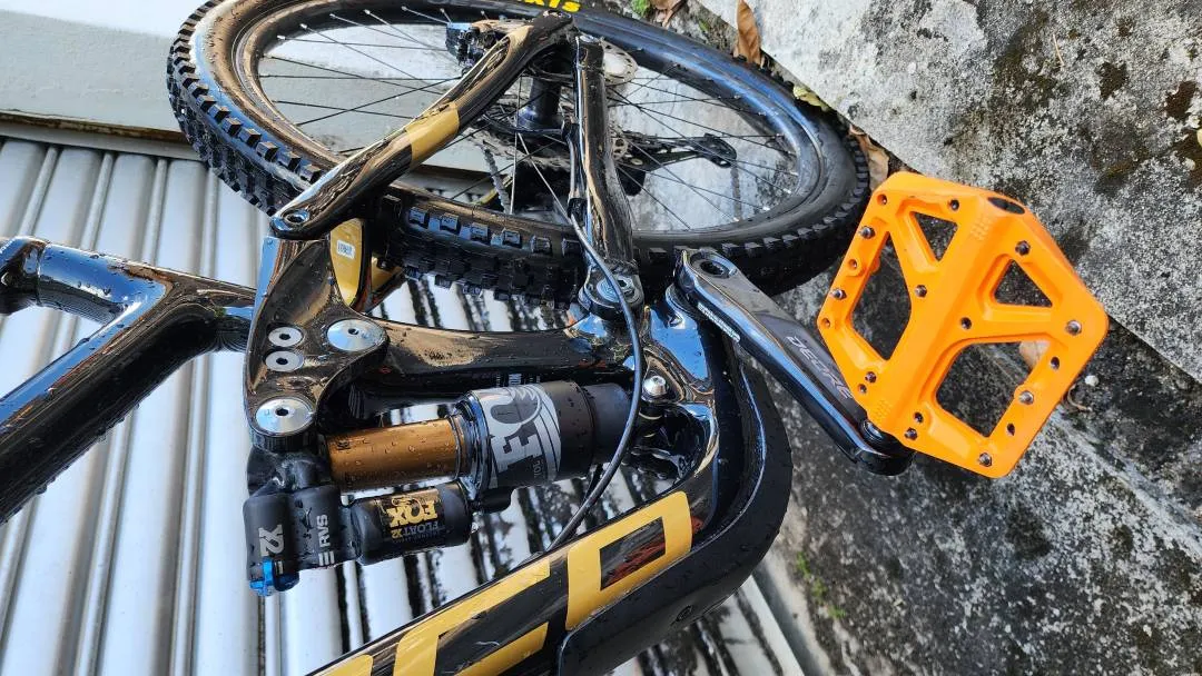 Rare Norco range c1 full carbon fully loaded- Mullet setup