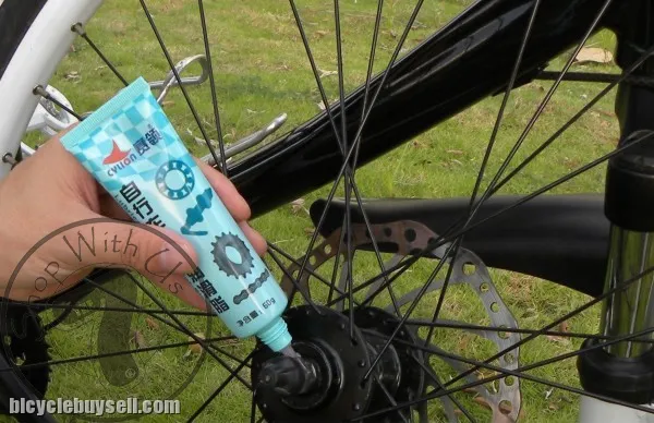 Cylion Lubricating Grease for Bicycle Only at RM10.90/pc