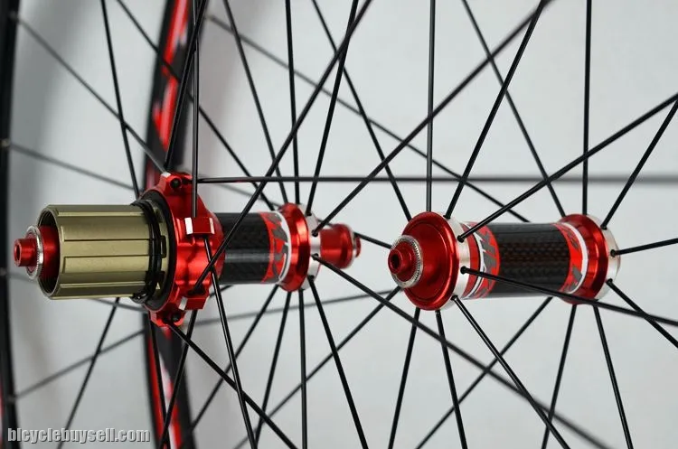 700c Road UltraLight 1560g carbon Wheel 30mm Clincher Bike Wheelset Rims