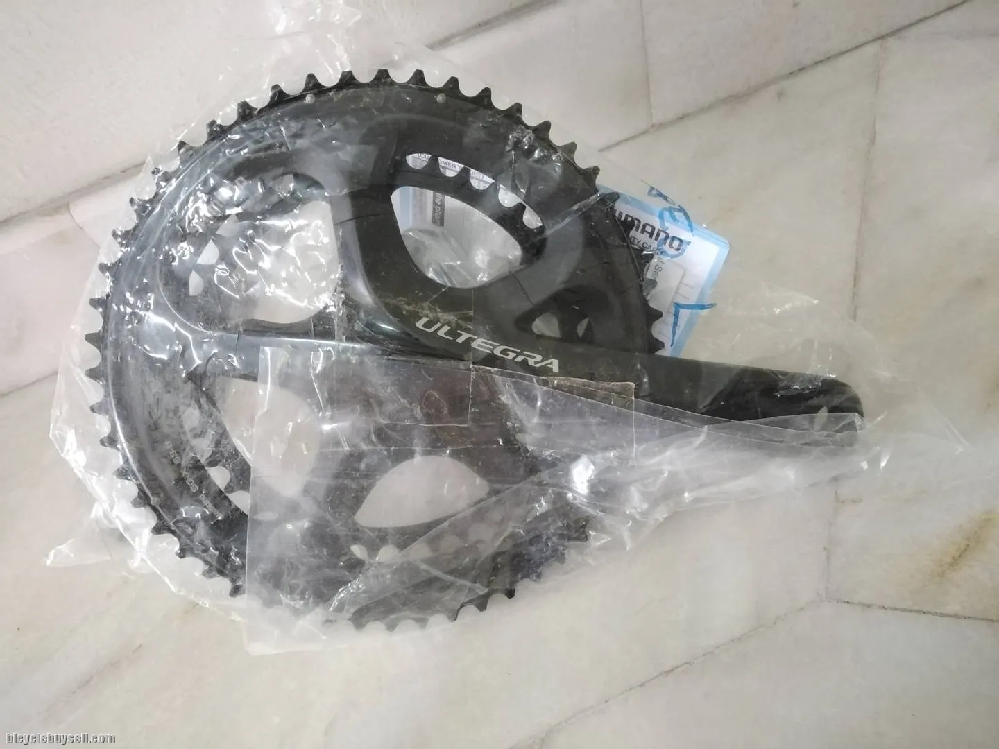 Shimano Ultegra 6700 53-39t Crankset New