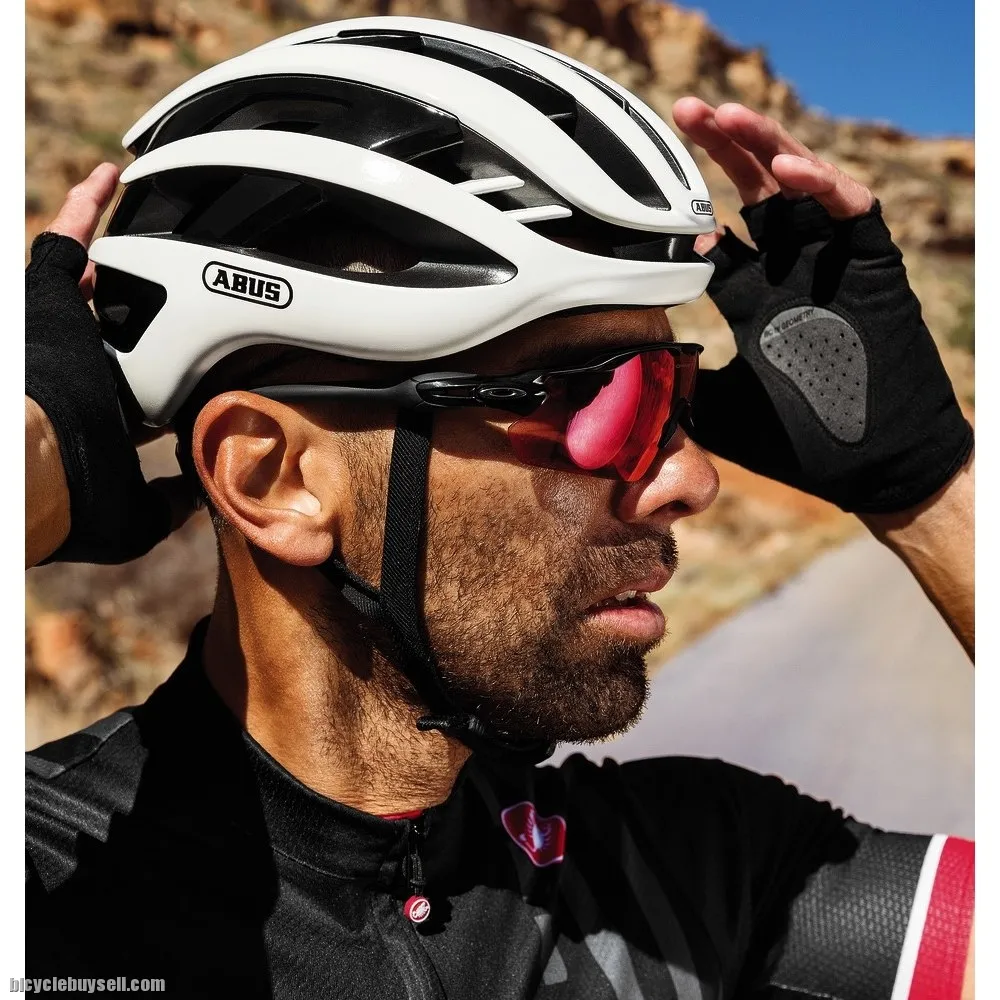 ABUS AIRBREAKER <POLAR WHITE> ROAD HELMET