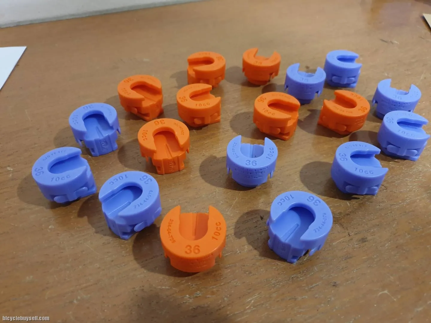 Fox 36 Rhythm and Float air volume spacer token