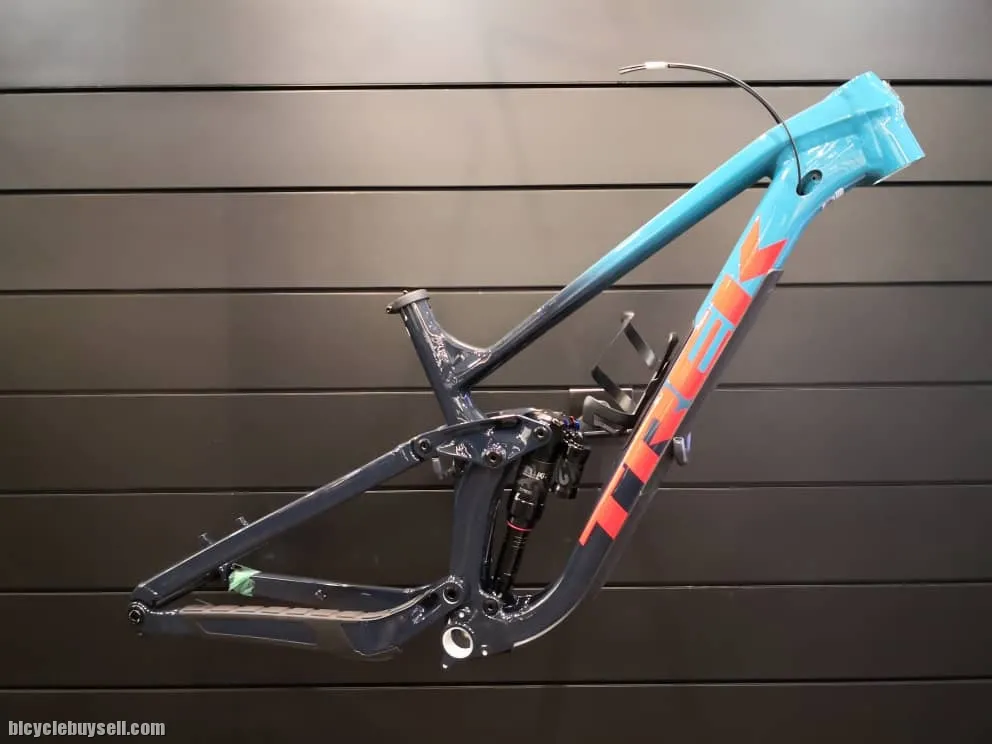 2022 TREK SLASH AL FRAME SET !