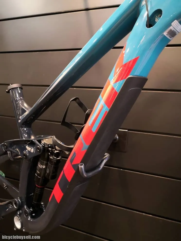 2022 TREK SLASH AL FRAME SET !