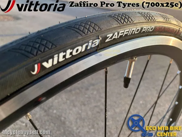 VITTORIA Tires Zaffiro Pro (700x25c)