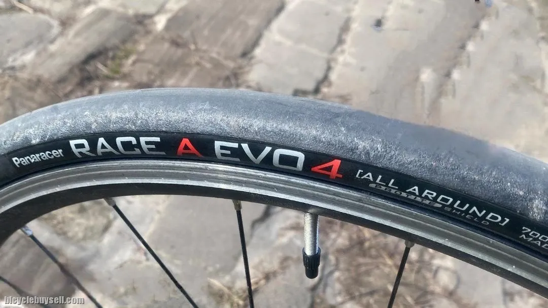 PANARACER RACE A EVO 4 700 x 23C 25C 28C BLACK CLINCHER