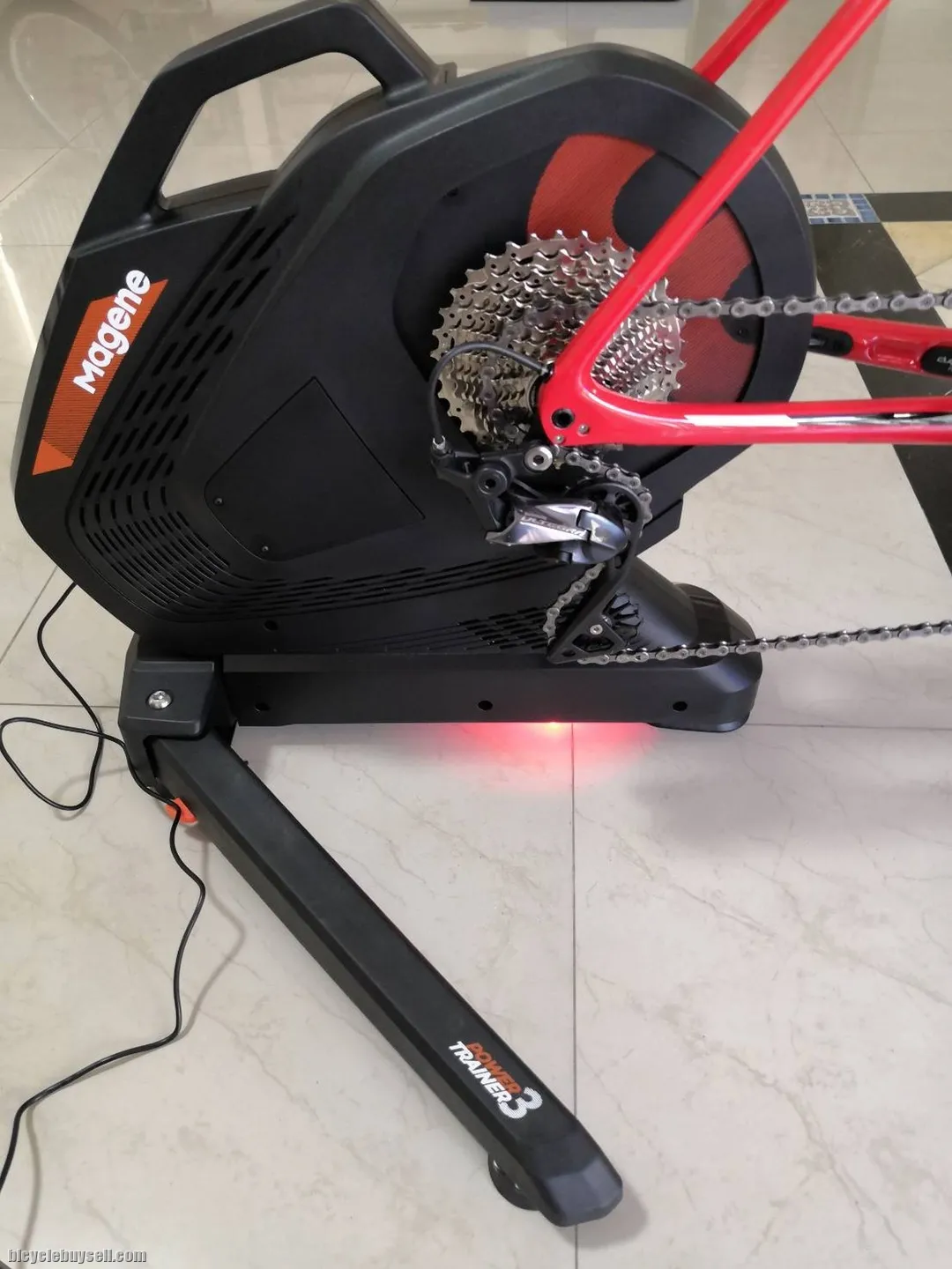 MAGENE Gravat 3 T300 Accuracy 22% Slope 2600W POWER SMART TRAINER
