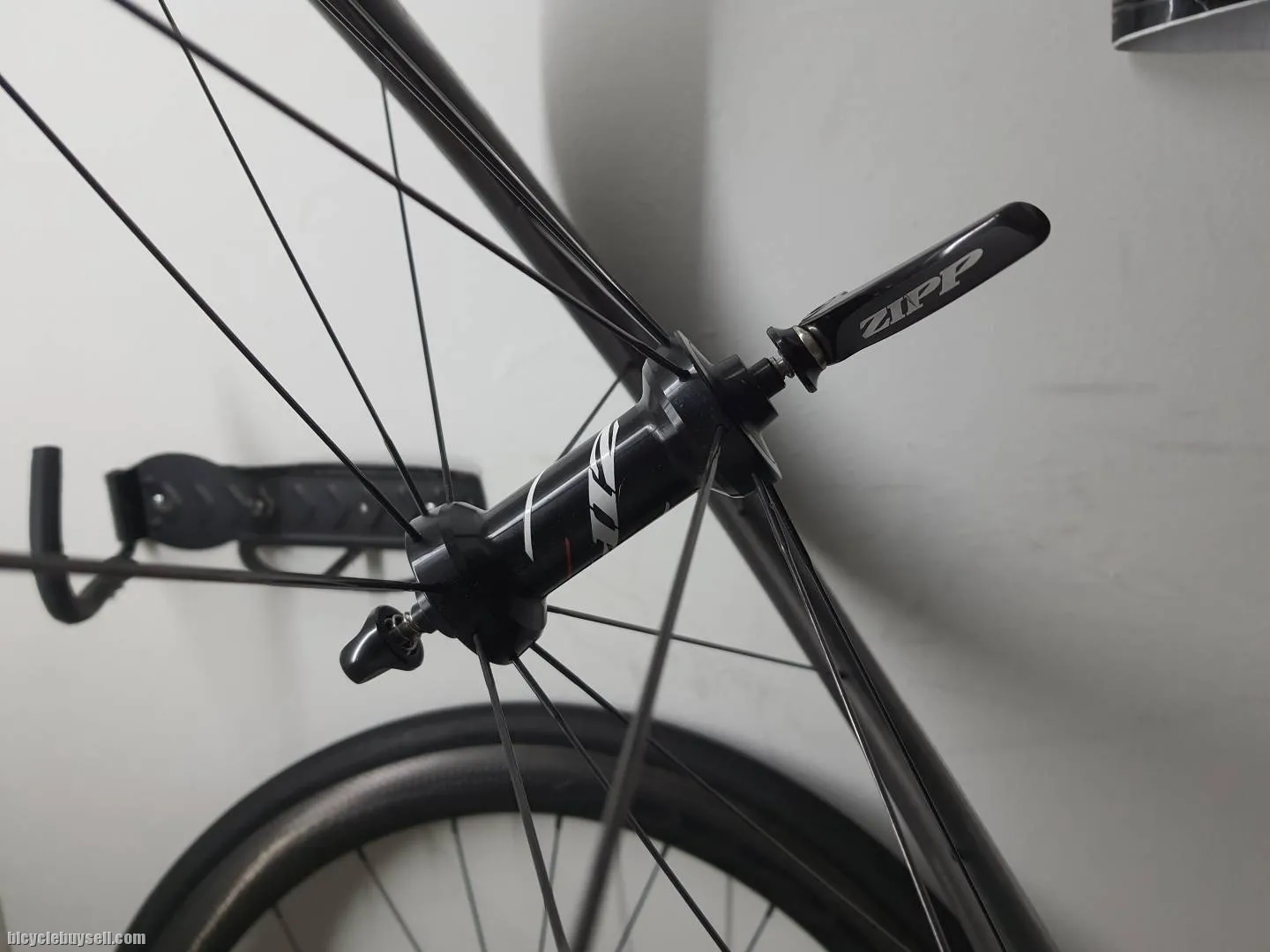 Zipp 303 firecrest clincher (V10)