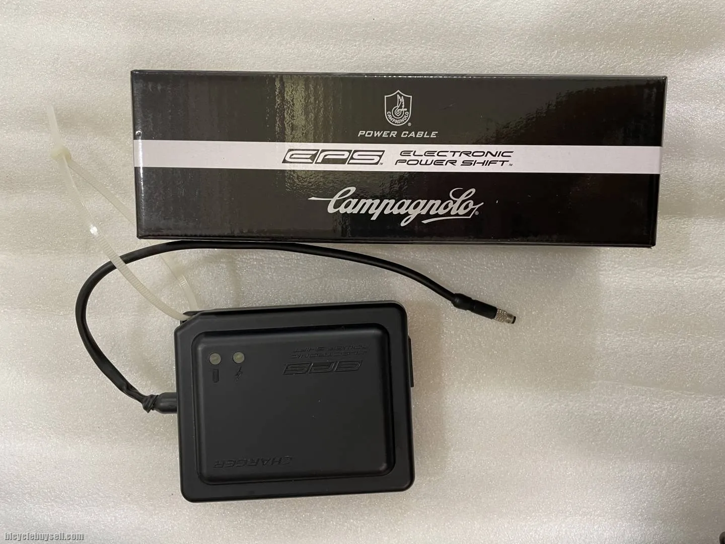 Campagnolo Super Record EPS V2 groupset 11 speed comes with Campagnolo 11s SRM Crankset