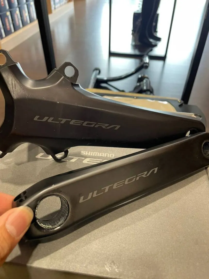 SHIMANO ULTEGRA R8100 CRANK ARM CHEAP CHEAP SELLING !