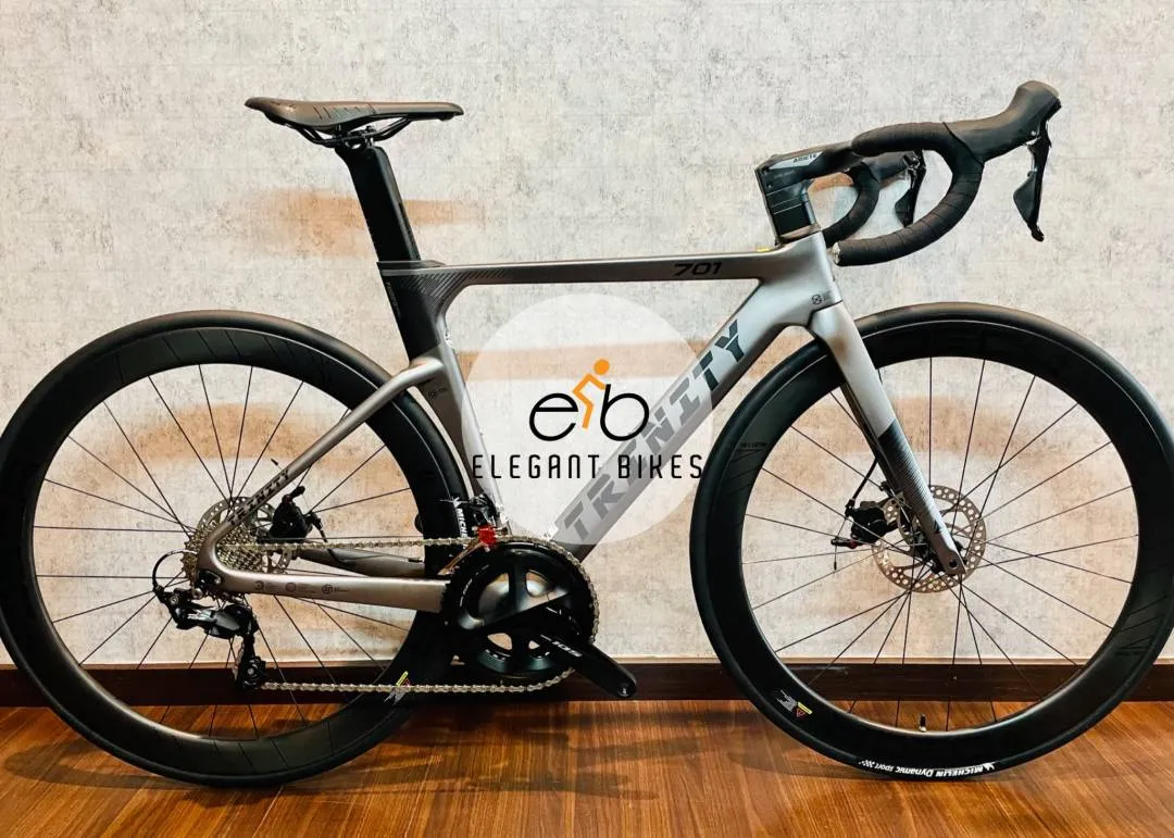 2023 TRINITY UCI APPROVED FRAME 105 R7000 11SP DISC BRAKES