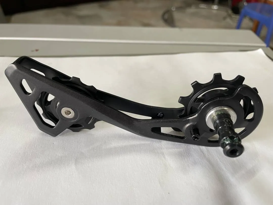 (NEW) Shimano ULTEGRA R8000 Rear Derailluer GS Cage - Cage &amp; Pulleys : RM110