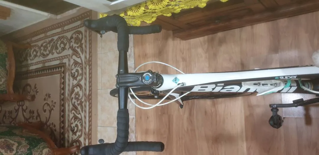 Bianchi Oltre Superlegerra Special Edition