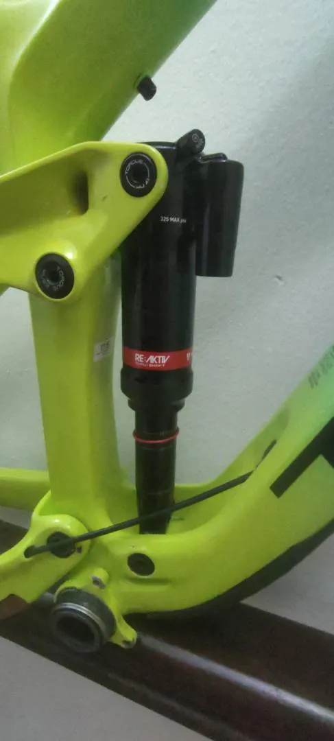 2021 Trek SLASH 9.9 - Medium - Full carbon