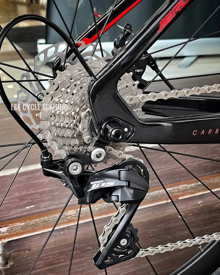 AEROZ Windpro 3.0 Disc Carbon Road Bike