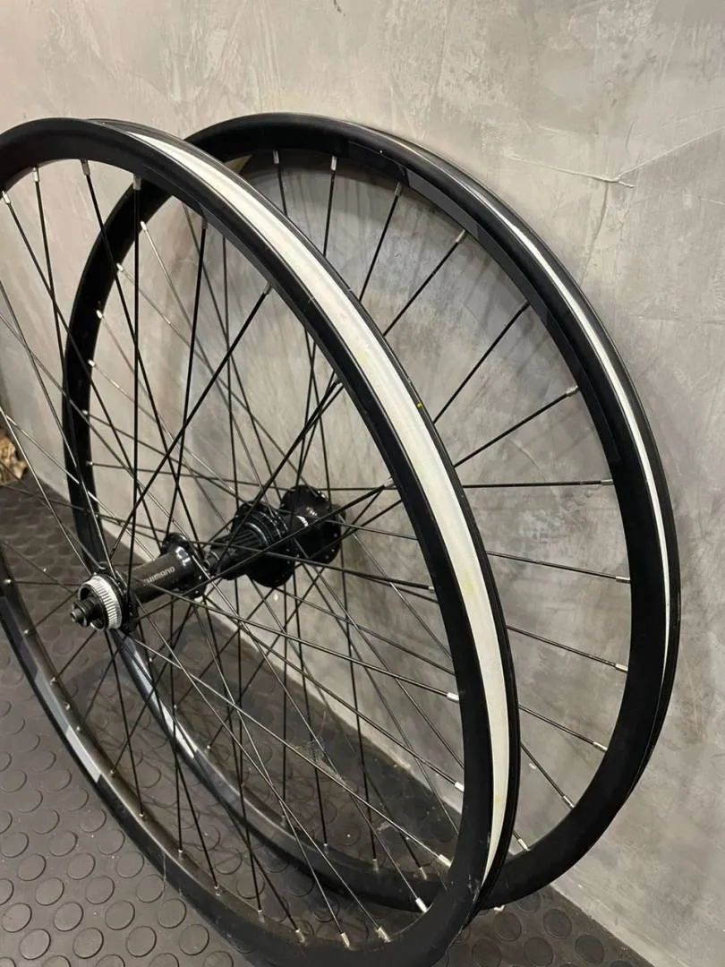 SHIMANO ALLOY WHEEL SET CHEAP CHEAP SELLING !