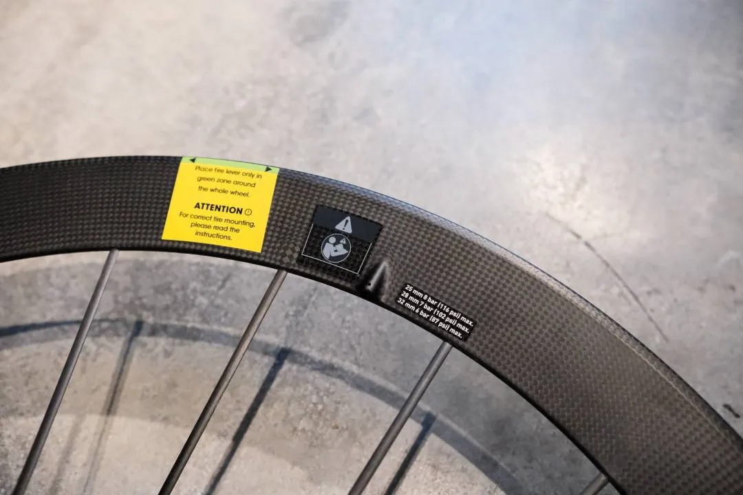 Lightweight Meilenstein C24 Evo (Disc)