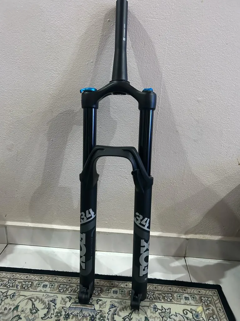 Fork fox 34