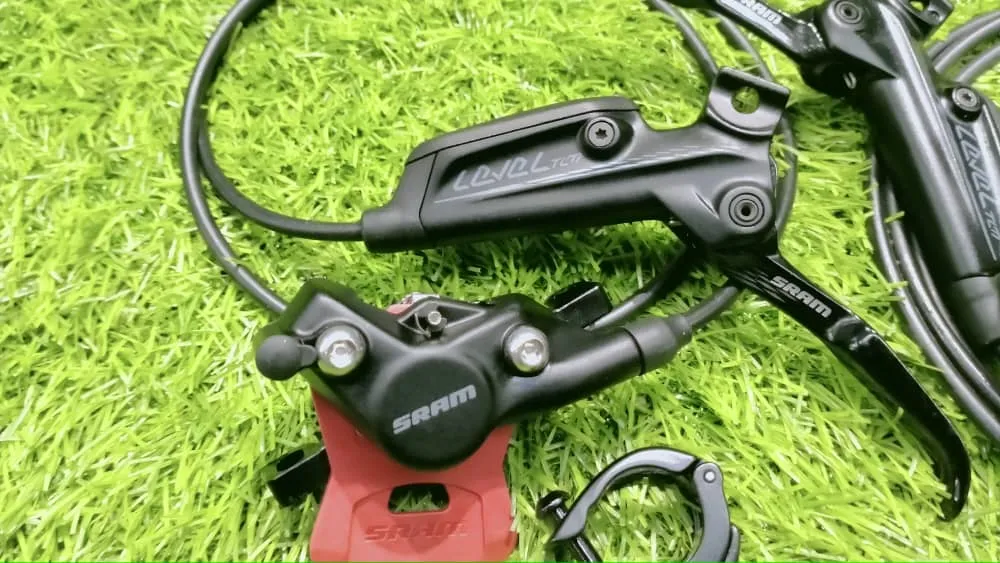 Sram Level TLM Brakeset (2 pot) Brand New !!