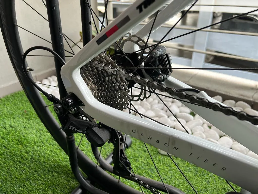 Twitter R10 Roadbike 105 Shimano full set