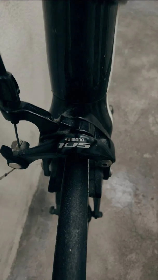 Hasa R1 Carbon Bike
