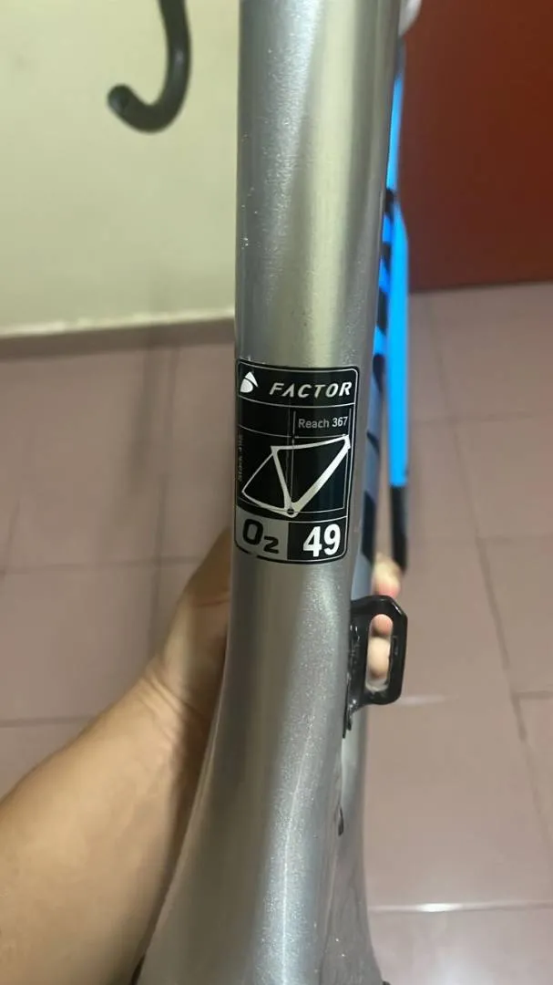 Factor O2 Miami Blue