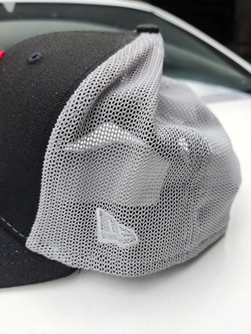 Specialized new era trucker cap S logo