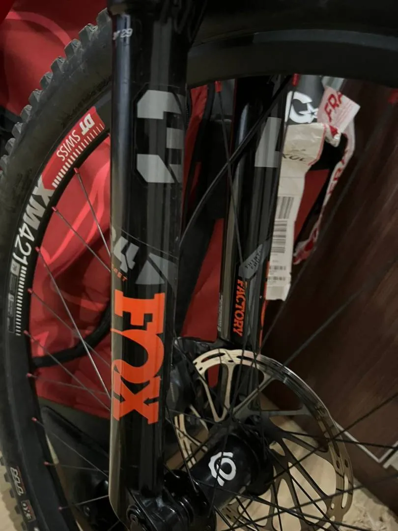 2020 TREK TOP FUEL FRAME AND FORK