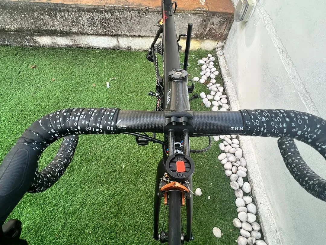COLNAGO V3RS RIM BRAKE COMPLETE BIKE