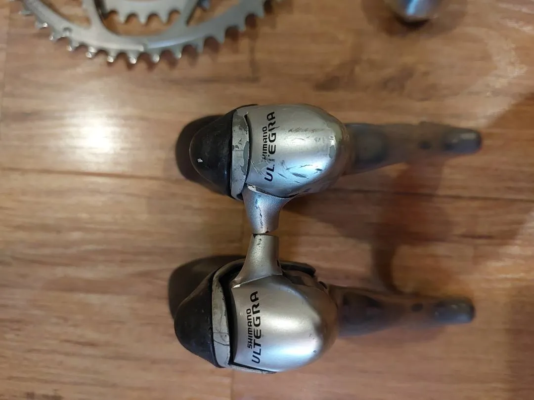 Shimano Ultegra 9 speed groupset &amp; wheelset