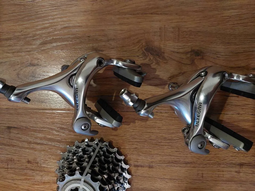 Shimano Ultegra 9 speed groupset &amp; wheelset