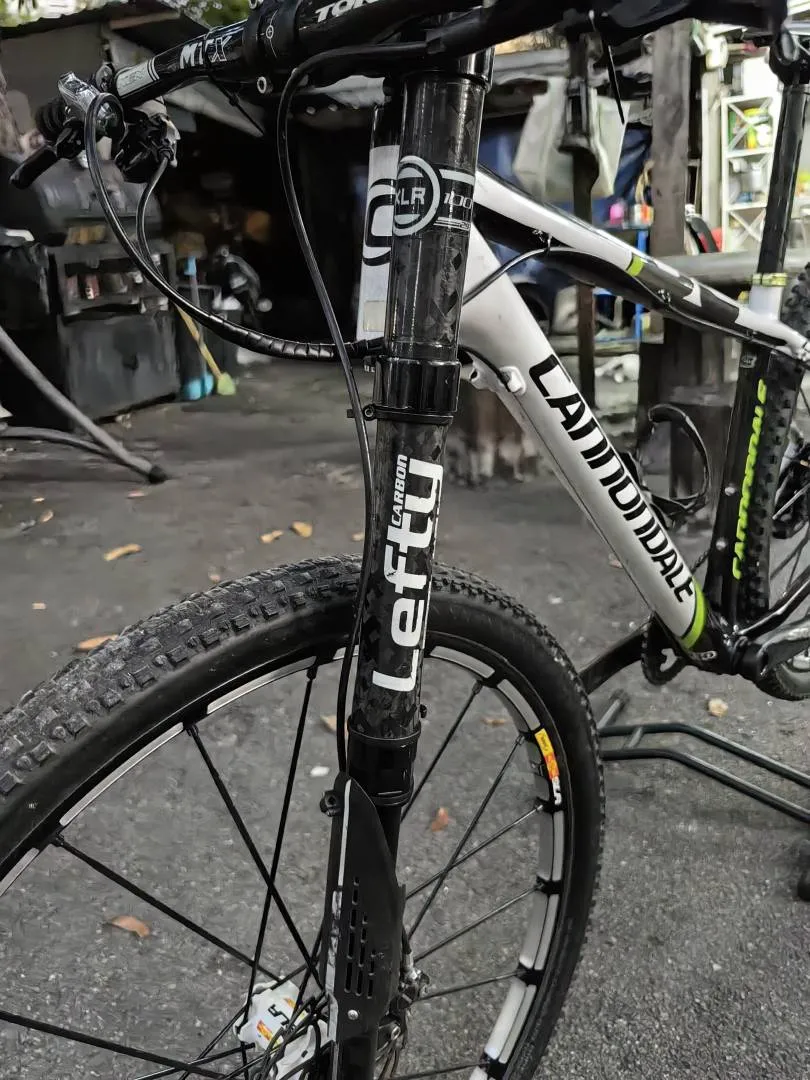 Canondale full carbon mtb