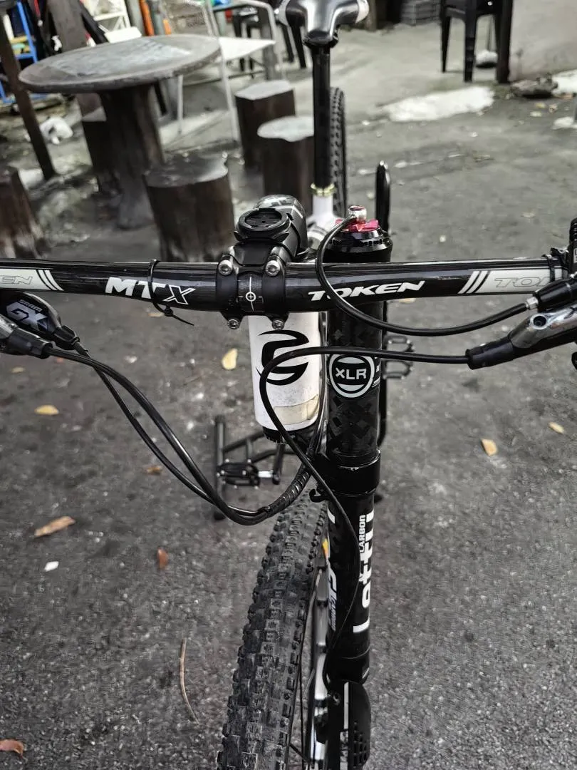 Canondale full carbon mtb