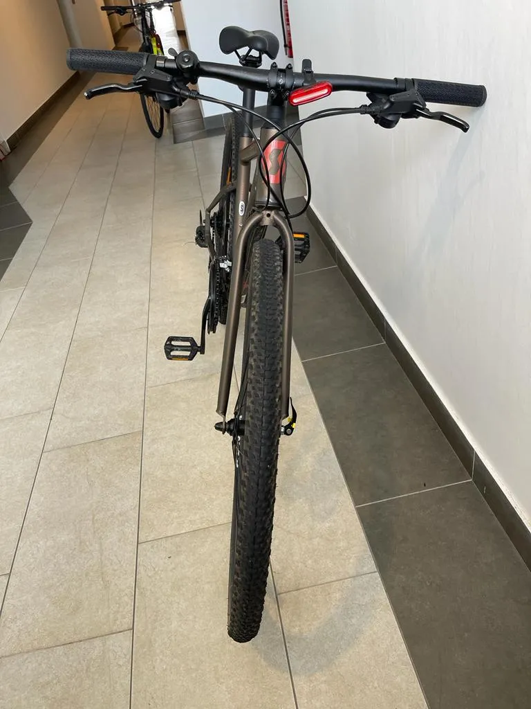 Scott sub Cross 50