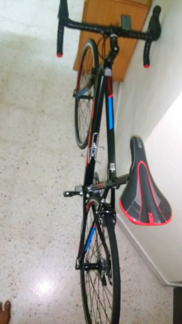 Avanti giro2 roadbike 10 speed