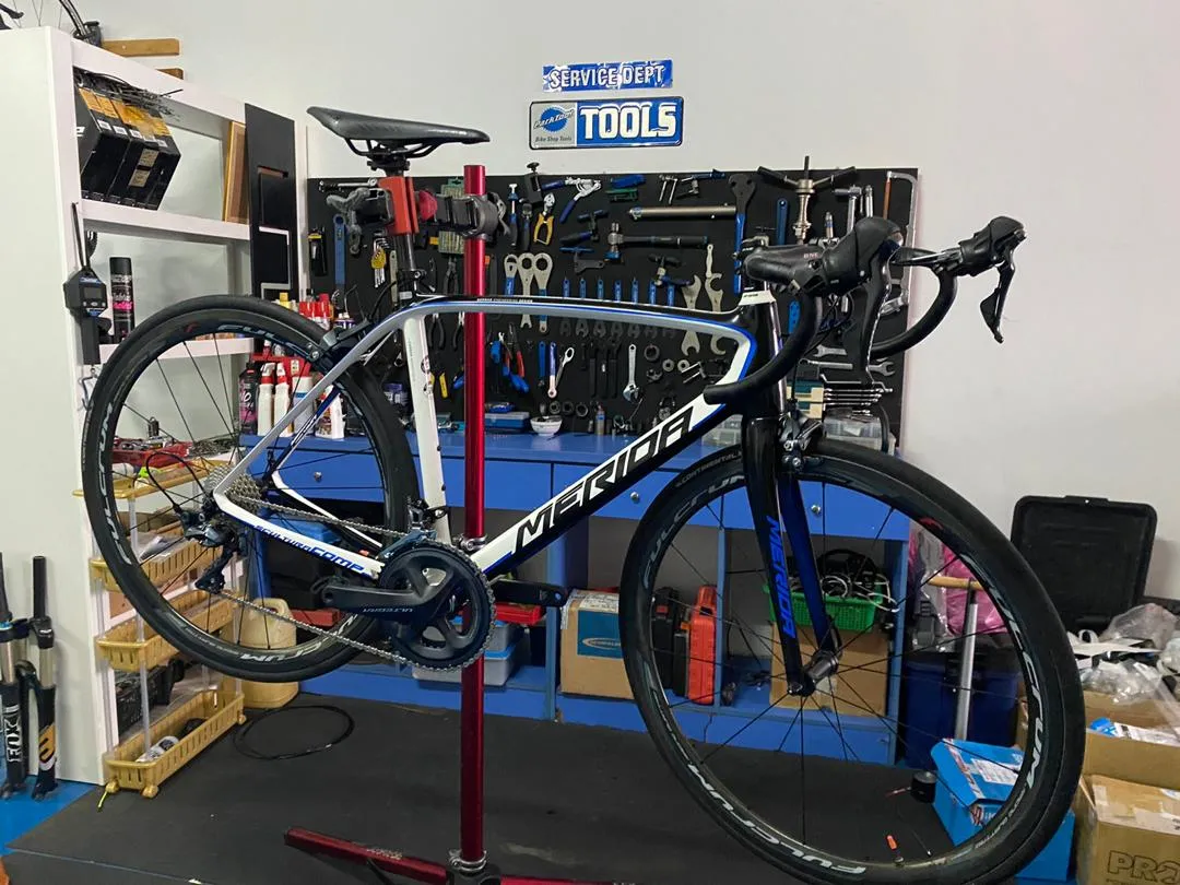 SHIMANO R8000 COMPLETE GROUPSET