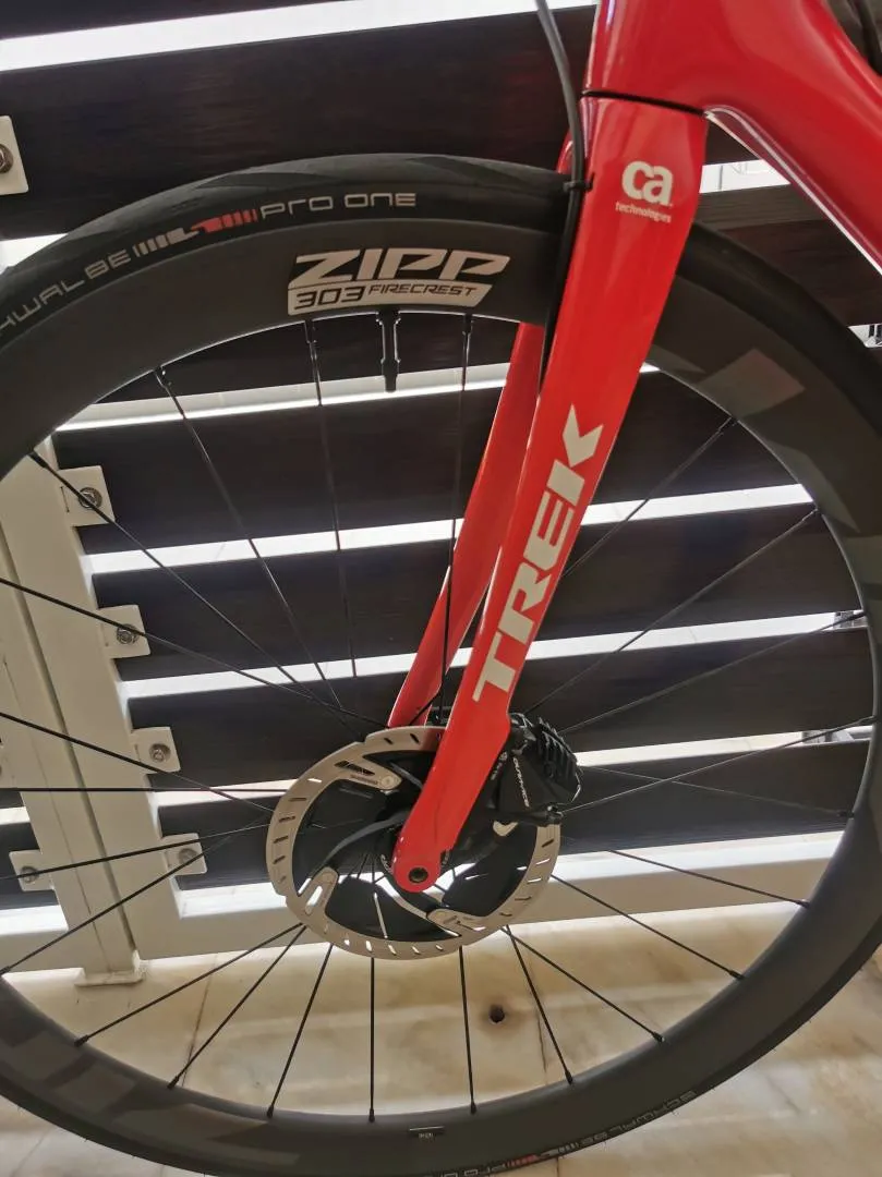 Trek Emonda SLR with full Durace Di2 11spd (2019)
